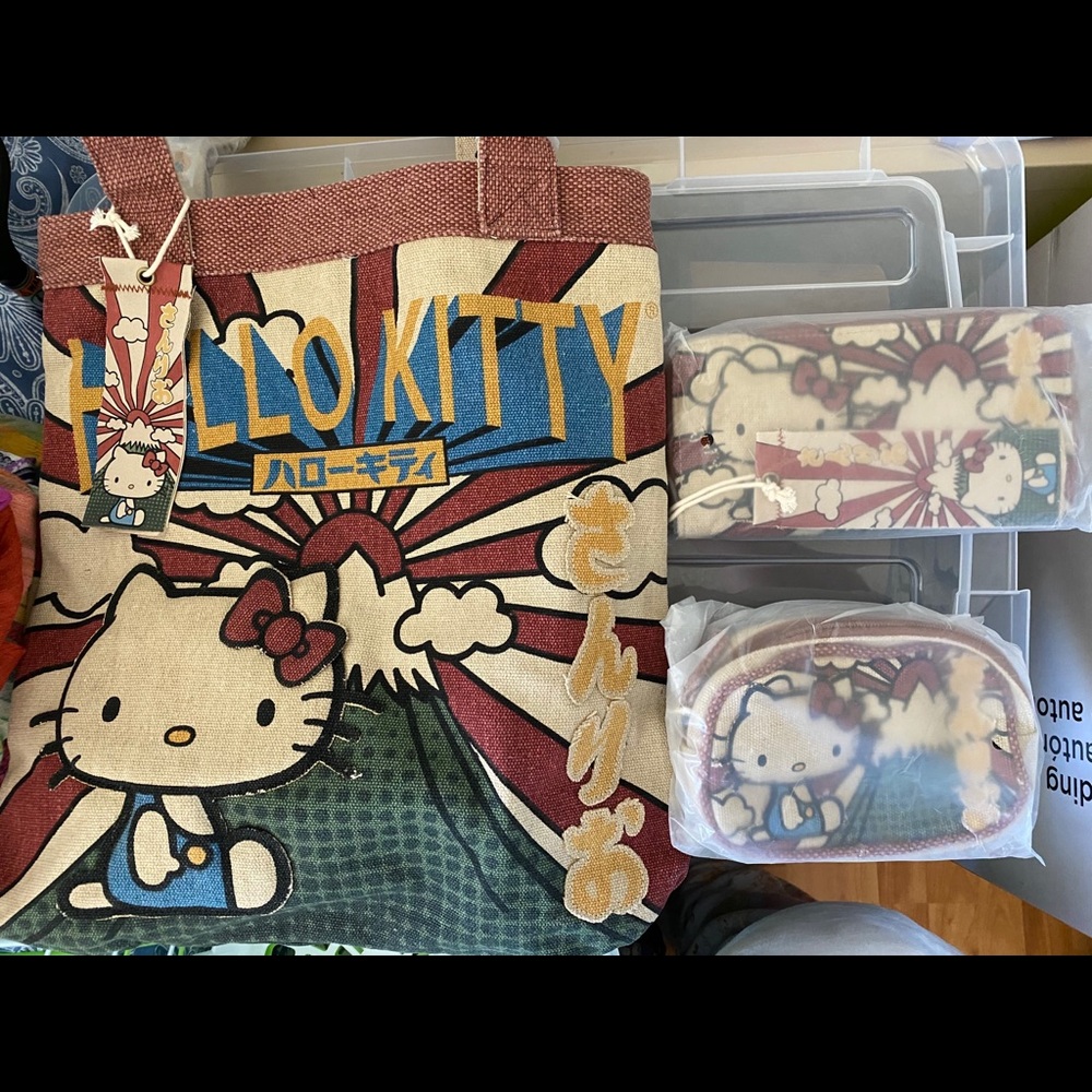 Hello Kitty Loungefly Tote Set